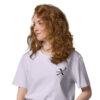 Premium Bio T-Shirt Damen Lavendel Schwarze Stickerei Detail