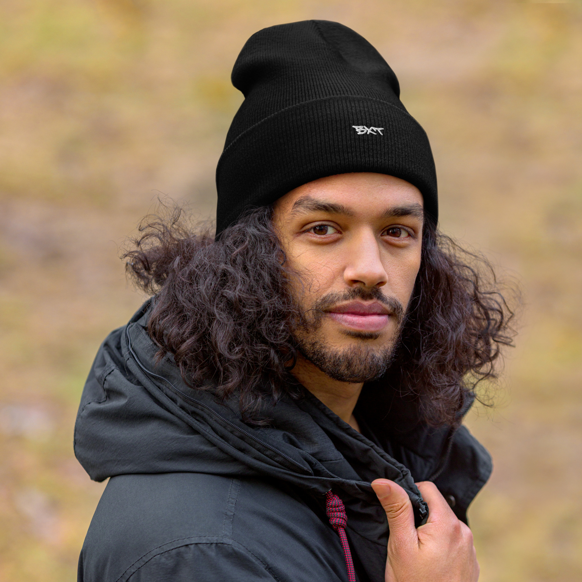 Schwarze Streetwear Beanie als Accessoire